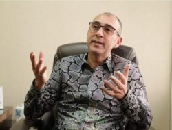 LSKB Anggap Gerbong Khusus Merokok Usulan Nasim Khan Solusi Realistis