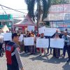 Puluhan Warga Karangmalang Gelar Aksi Damai di Polres Situbondo, Adukan Trauma dan Konflik Tambak yang Tak Kunjung Usai